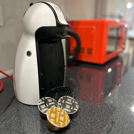 Close To The With Garage Apartment *