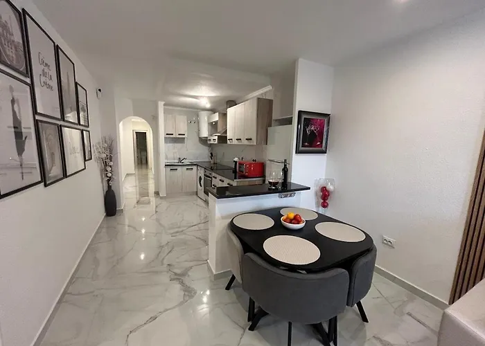 Close To The With Garage Apartamento *