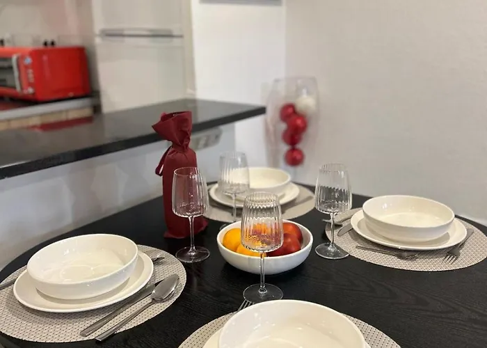 Close To The With Garage * Torrevieja