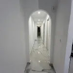 Close To The With Garage *